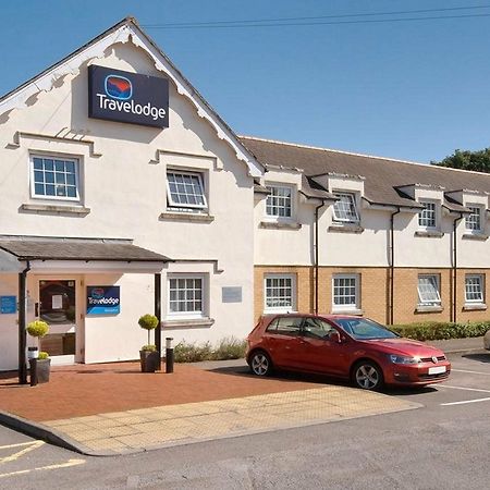 בארי Travelodge Cardiff Airport מראה חיצוני תמונה